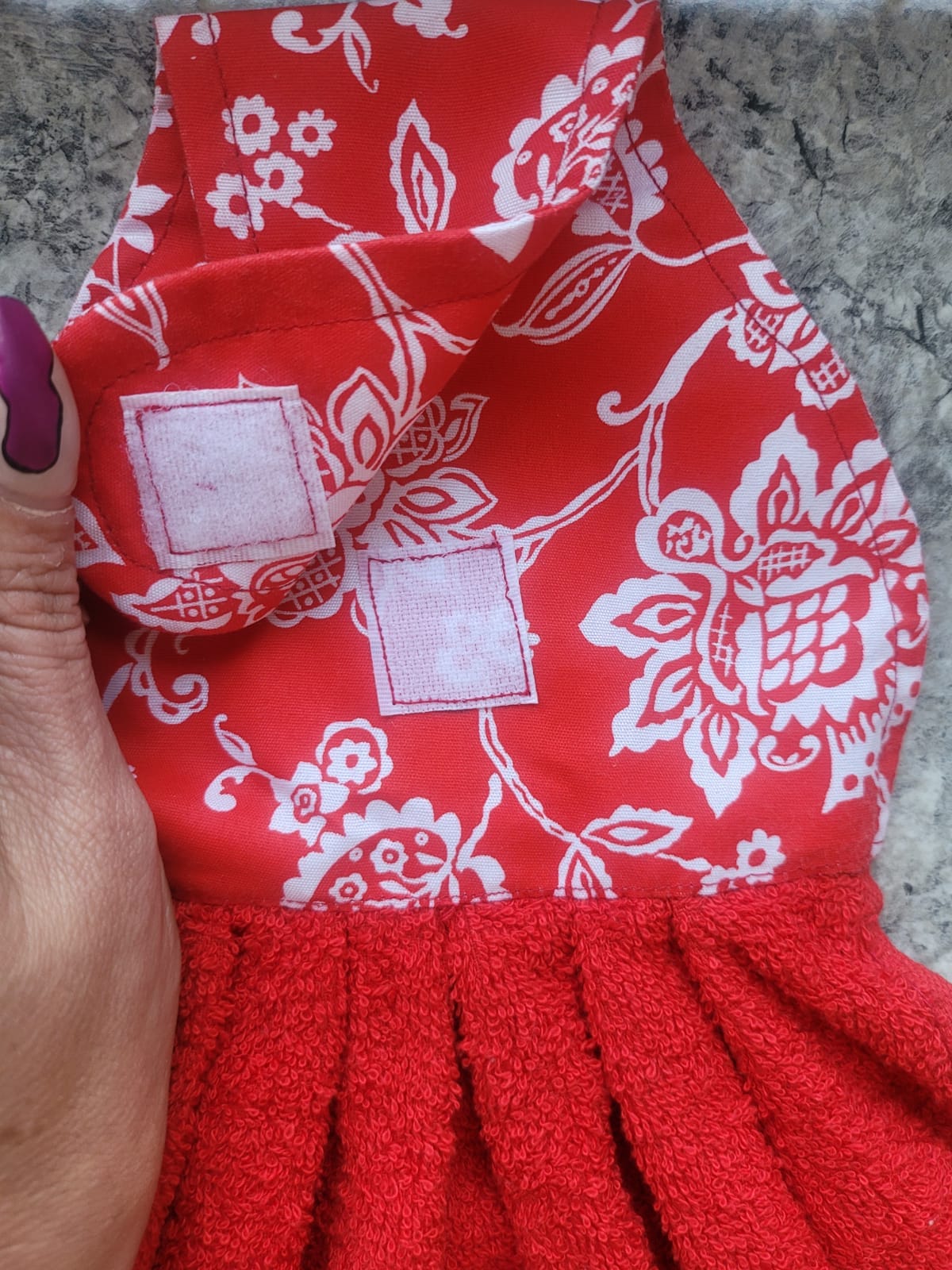 Gym Hanging Tie Towels - Red Cardio Queen - Image 3